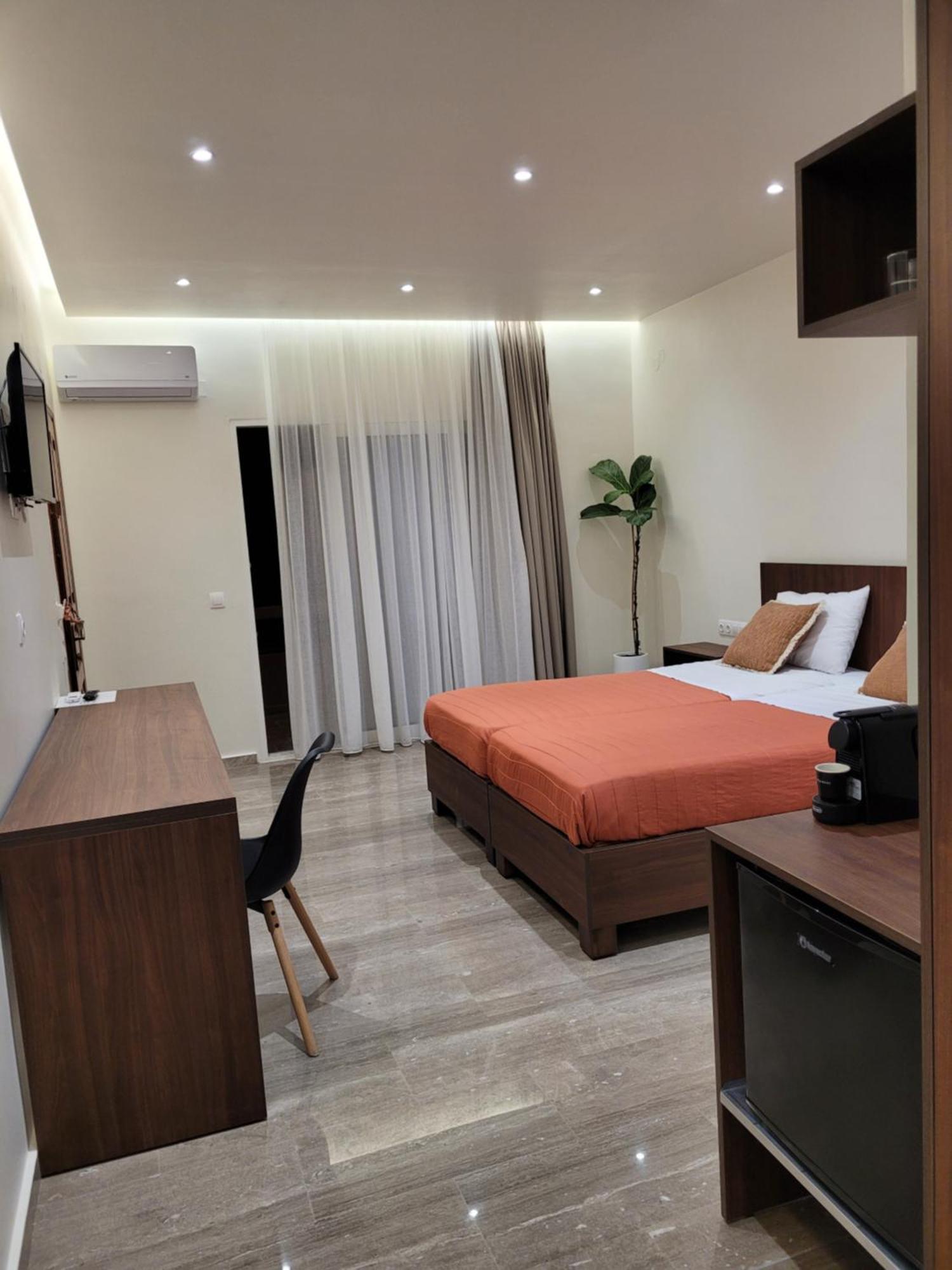 Vasiliki Apartments Platanias  Exterior photo